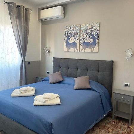 Henry Suite Rome Bagian luar foto