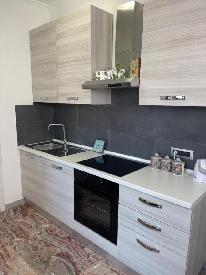 Henry Suite Rome Bagian luar foto
