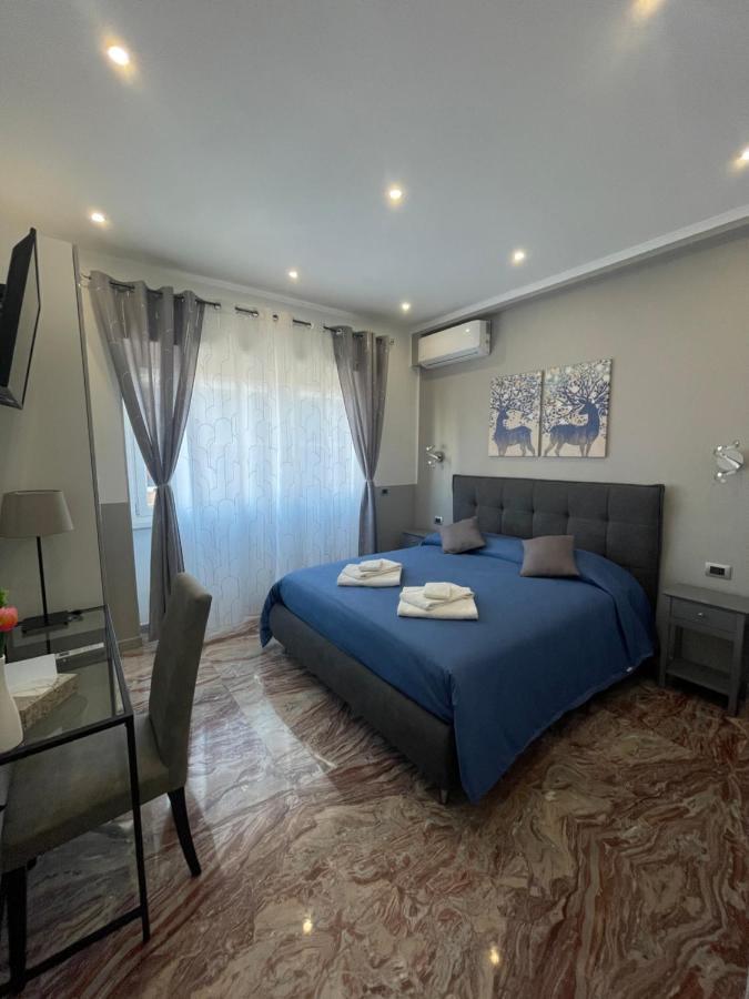 Henry Suite Rome Bagian luar foto