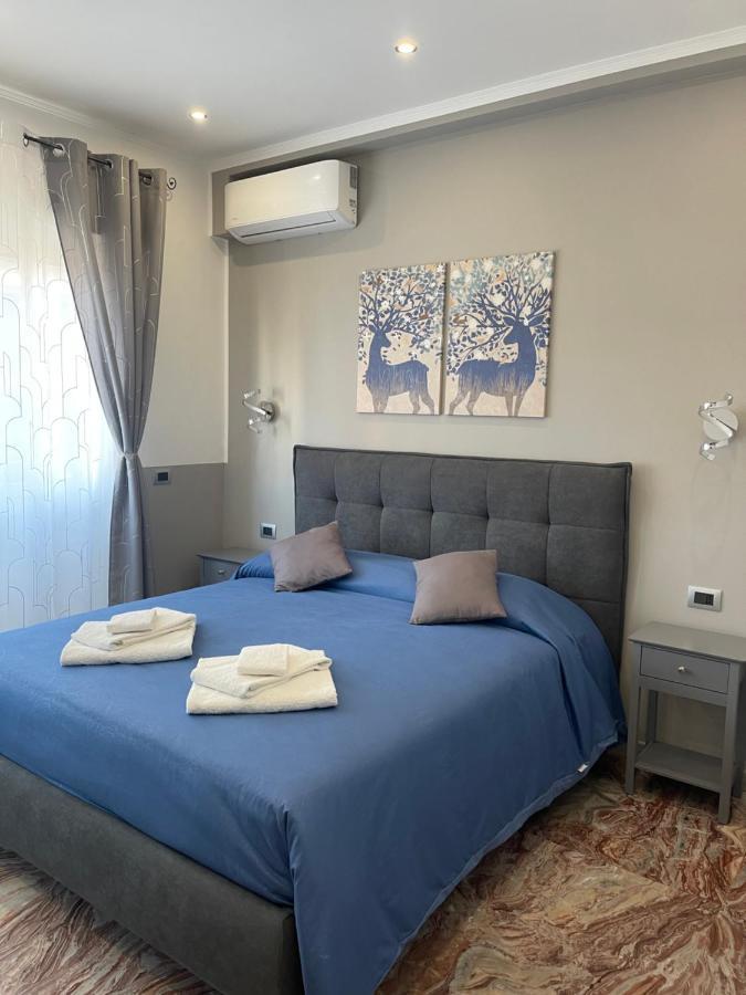 Henry Suite Rome Bagian luar foto