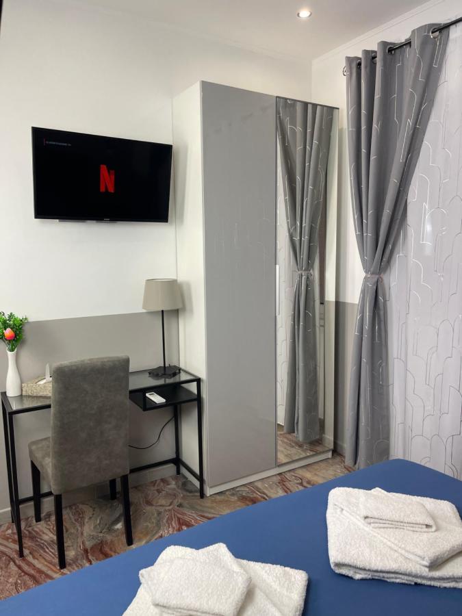Henry Suite Rome Bagian luar foto