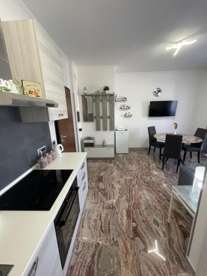 Henry Suite Rome Bagian luar foto